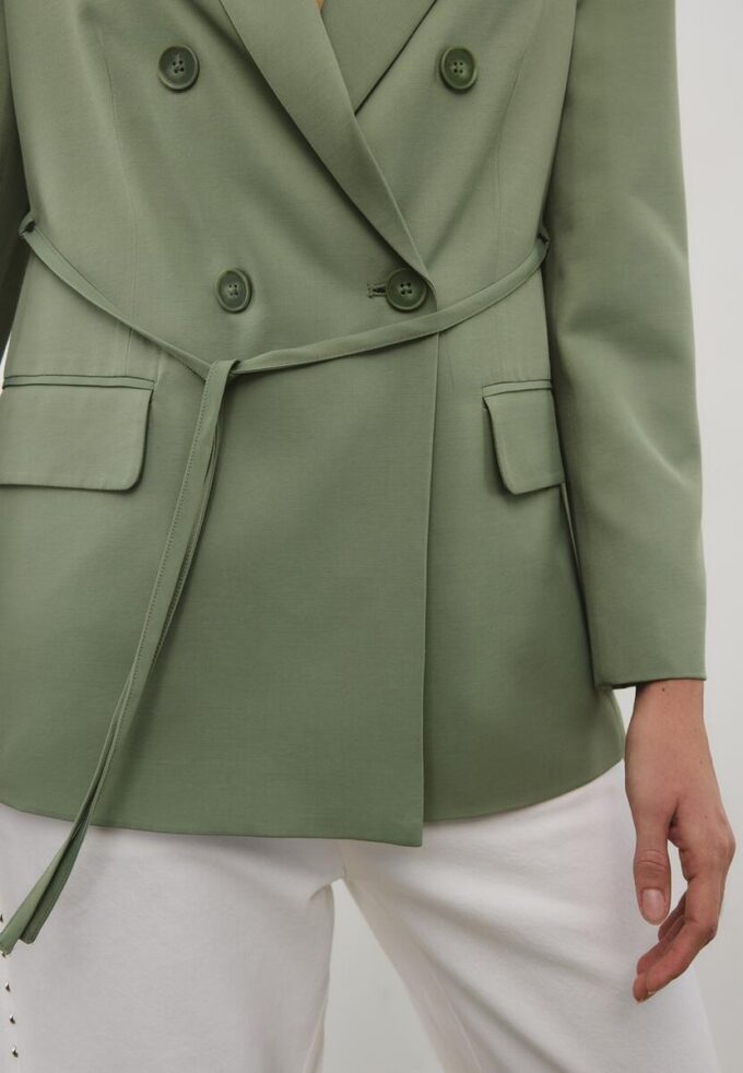 Sako s páskem Sako s páskem