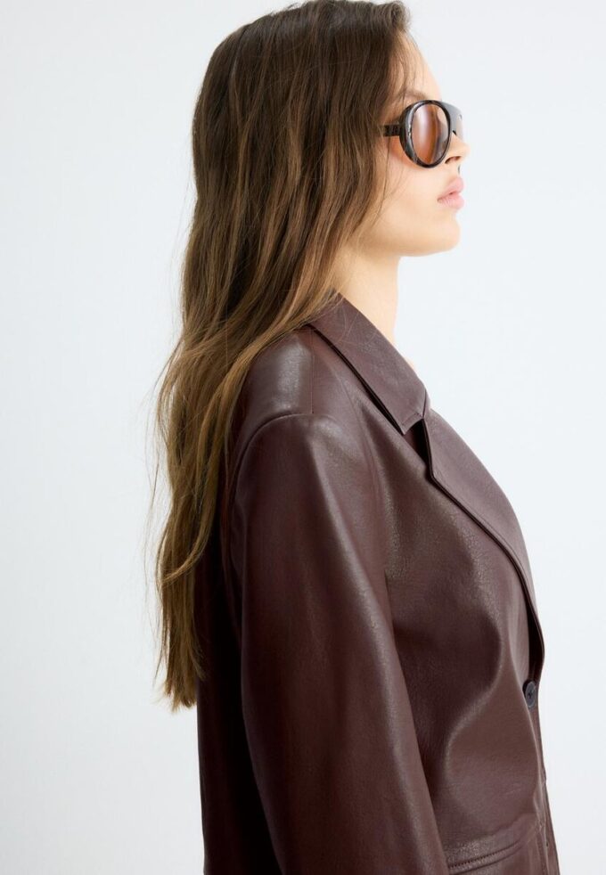 Sako z umělé kůže