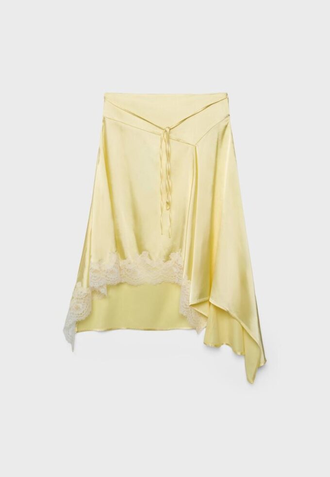 Saténová asymetrická midi sukně