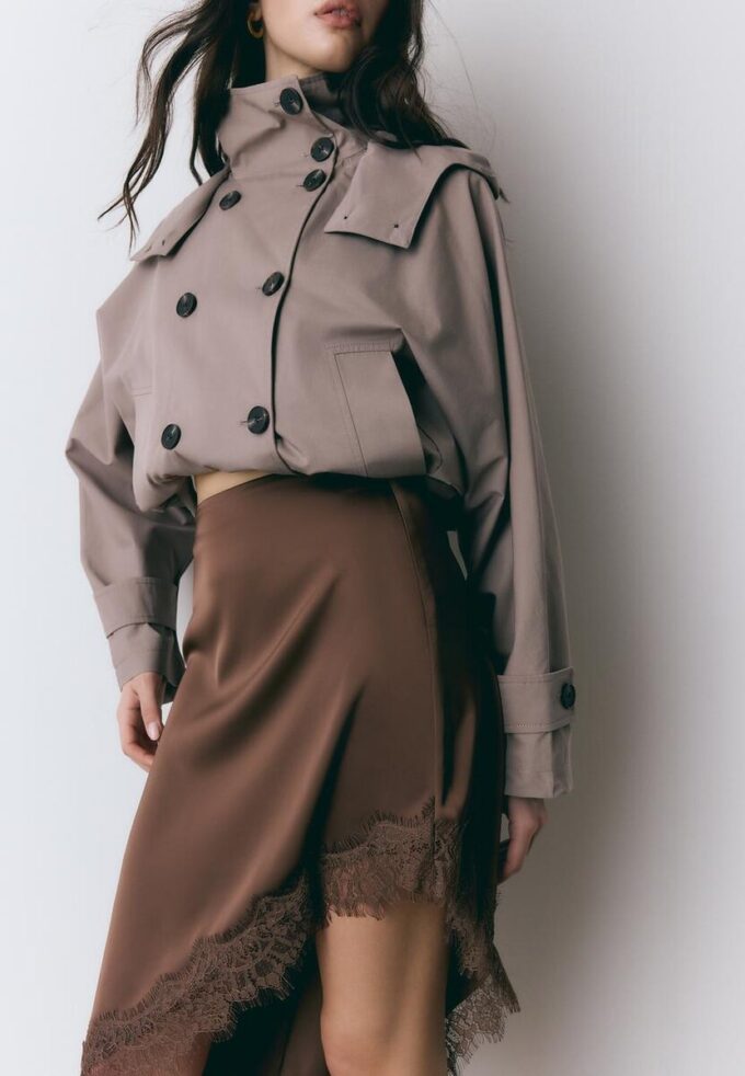 Saténová asymetrická sukně Saténová asymetrická sukně