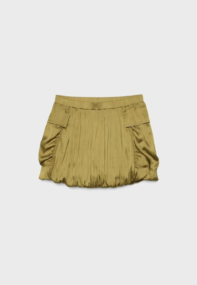 Saténová balónová sukně s kapsami Saténová balónová sukně s kapsami