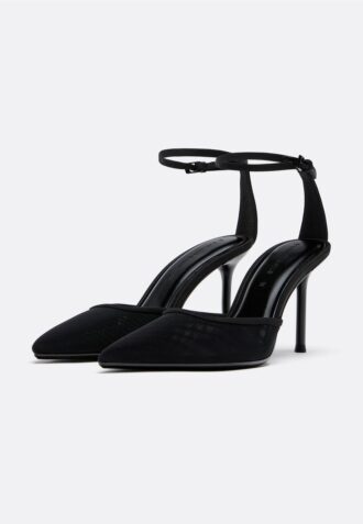 Síťované boty na podpatku