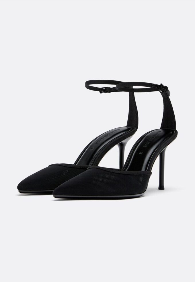 Síťované boty na podpatku