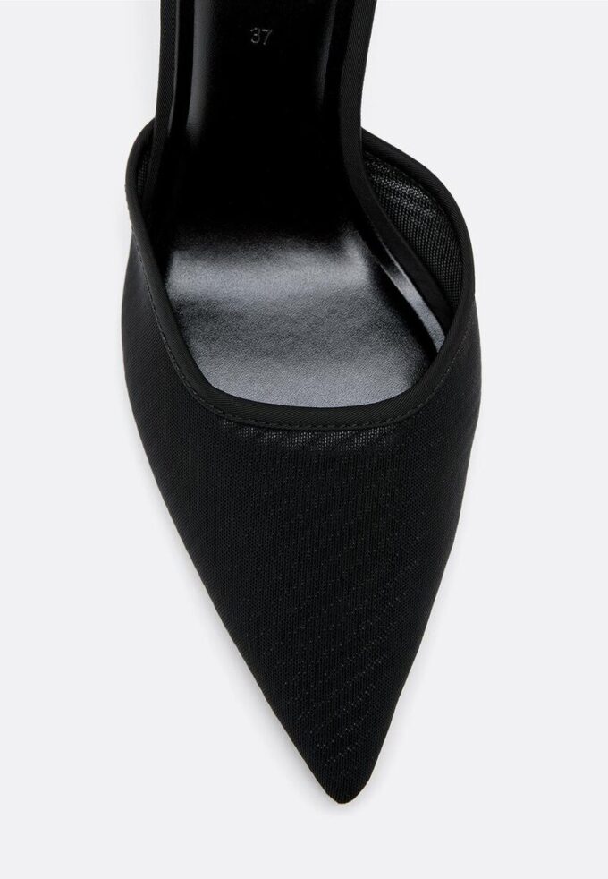 Síťované boty na podpatku