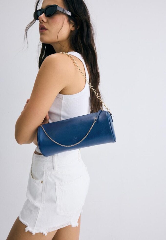 Taška přes rameno s řetízkovým uchem