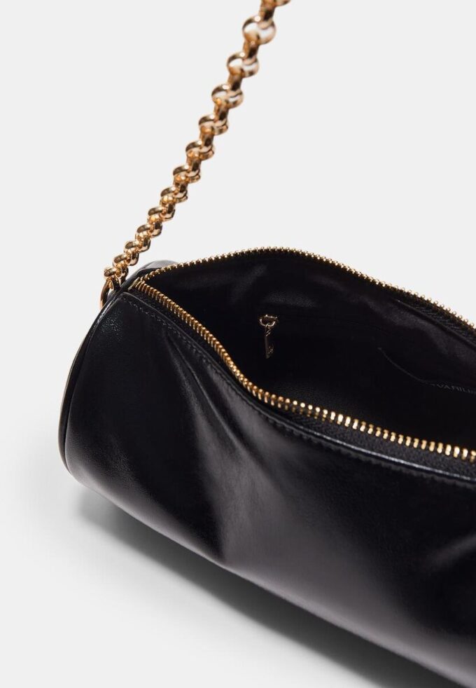 Taška přes rameno s řetízkovým uchem