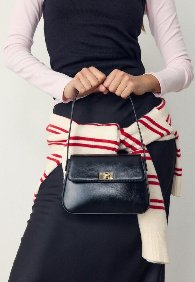 Taška přes rameno s klopou