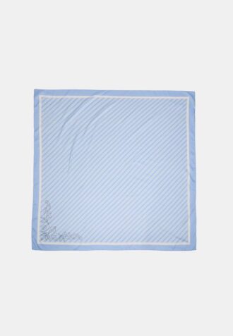 Šátek s diagonálními pruhy a ozdobami