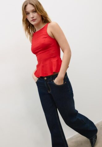 Top bez rukávů s volánovým lemem