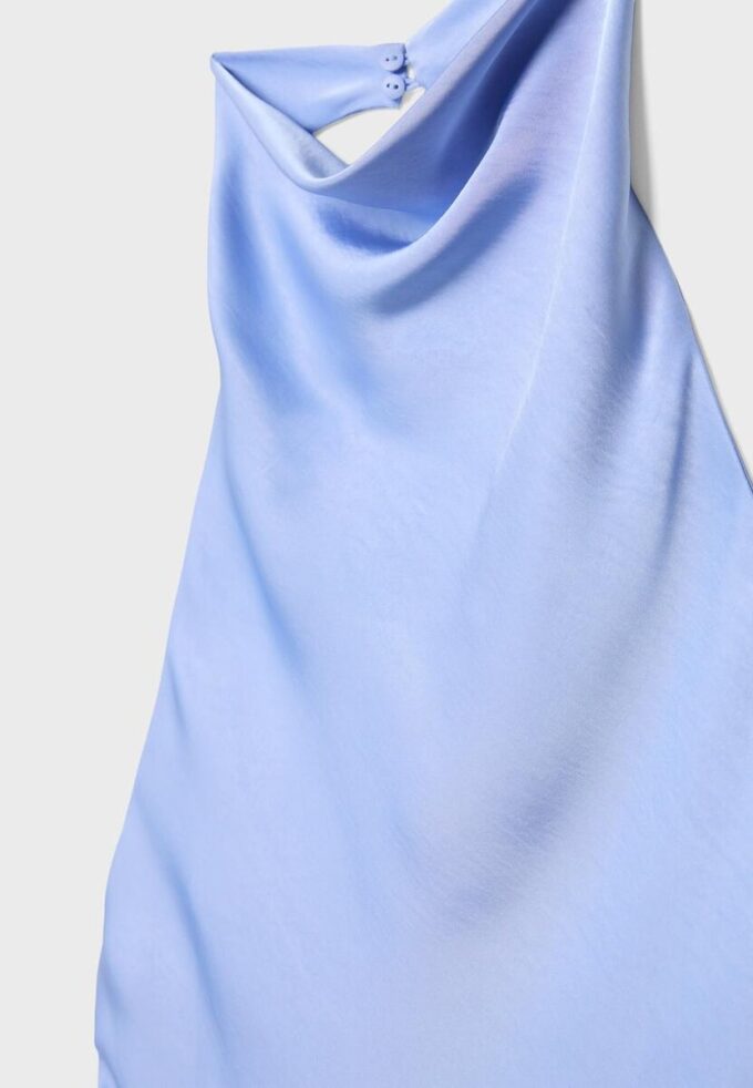 Top s halterovým výstřihem se saténovým efektem