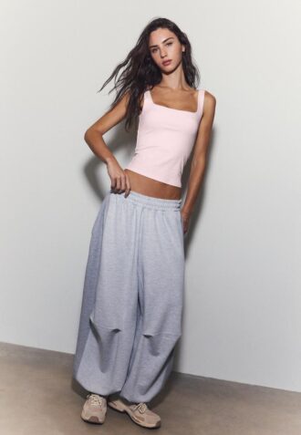 Top s širokými ramínky