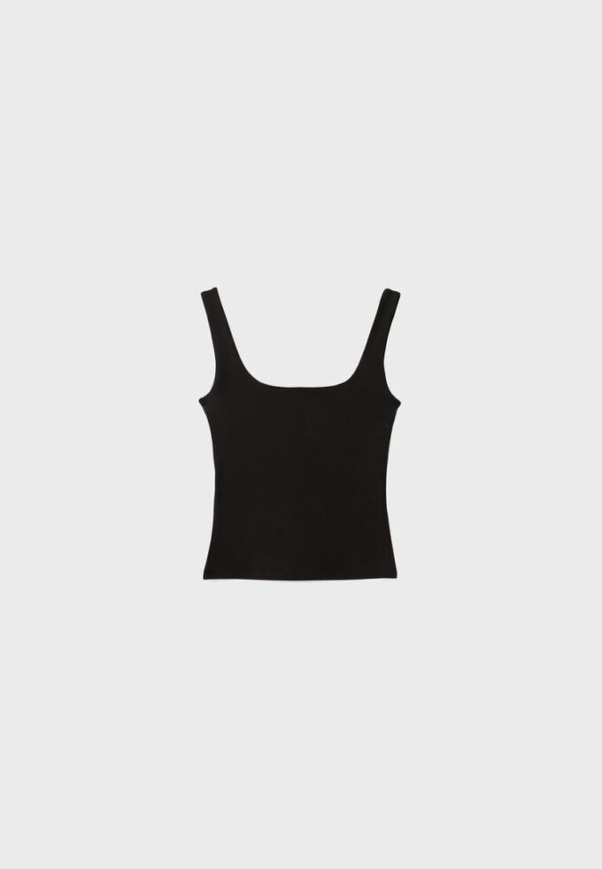 Top s širokými ramínky