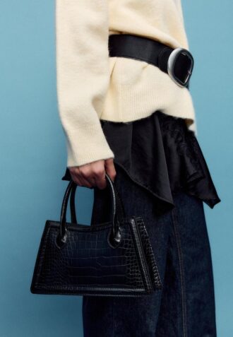 Trapezová taška přes rameno s kokosovým efektem