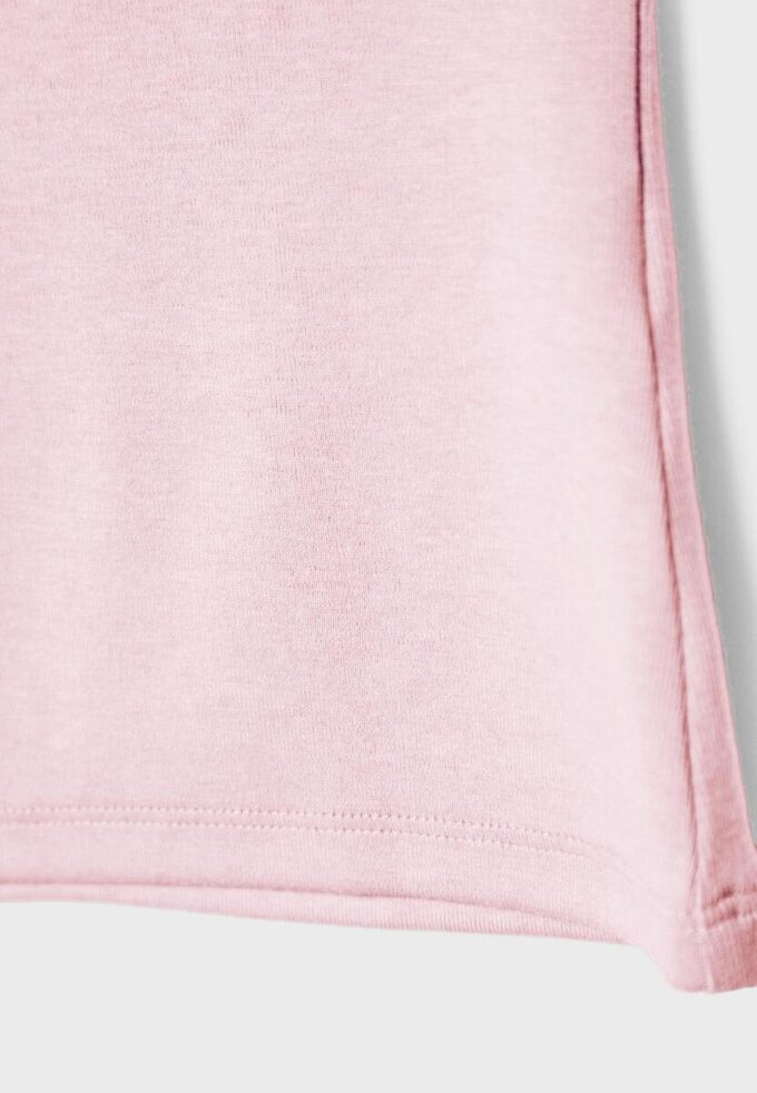 Tričko bez rukávů s trychtýřovým výstřihem