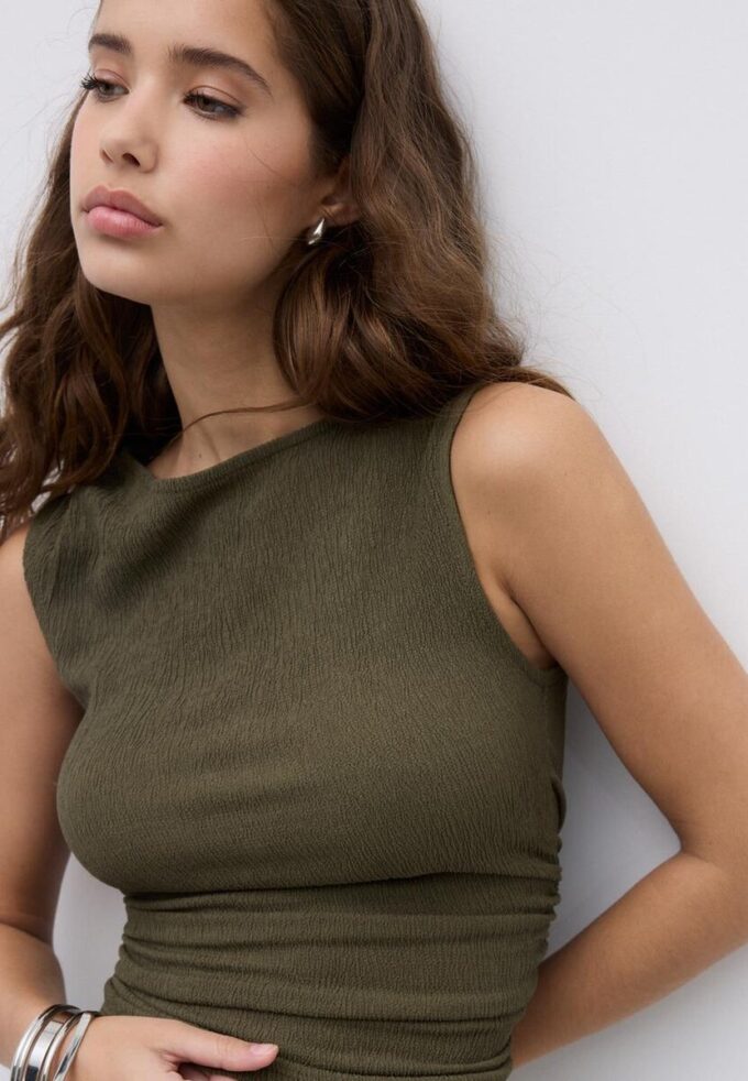 Tričko s řasením a texturou