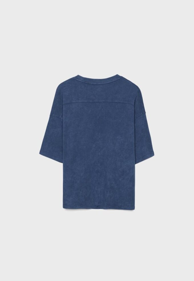 Tričko s krátkým rukávem a grafickým detailem