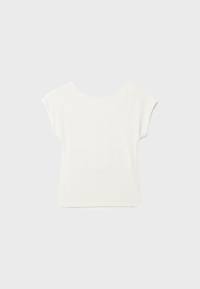 Tričko s otevřenými zády