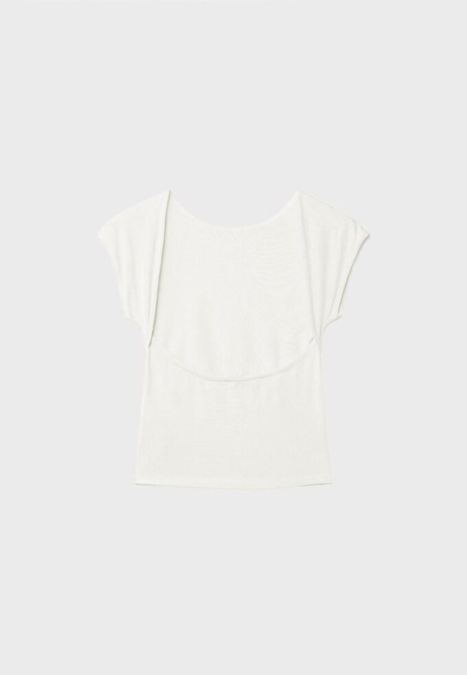 Tričko s otevřenými zády