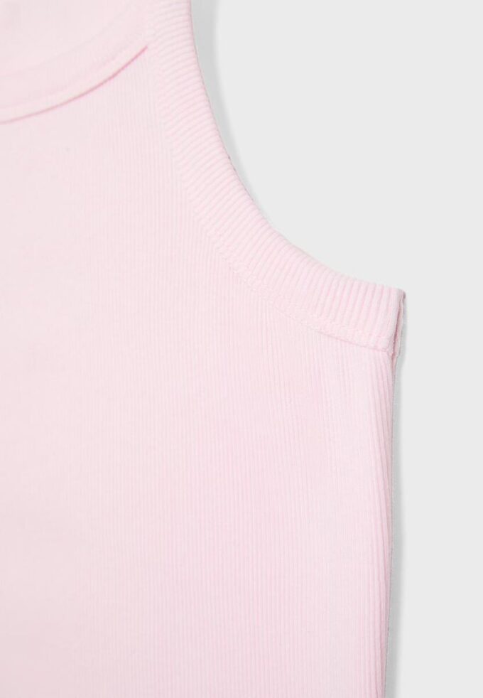 Tričko s racerbackem