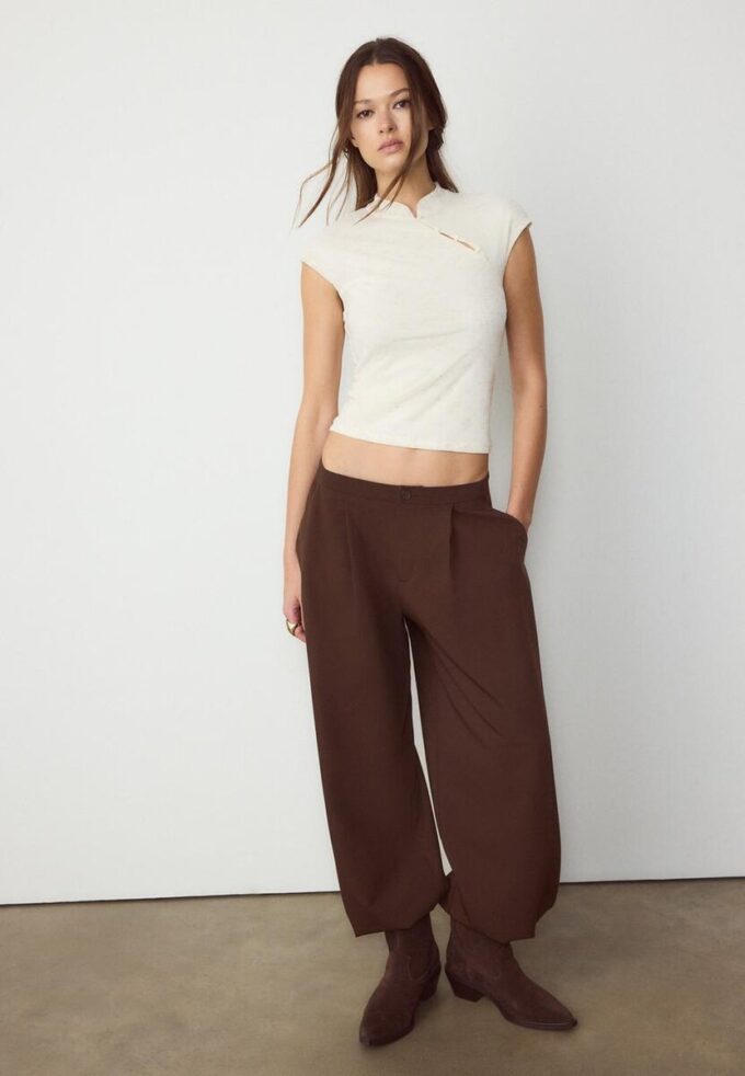 Tričko ve stylu qipao s flokovým potiskem