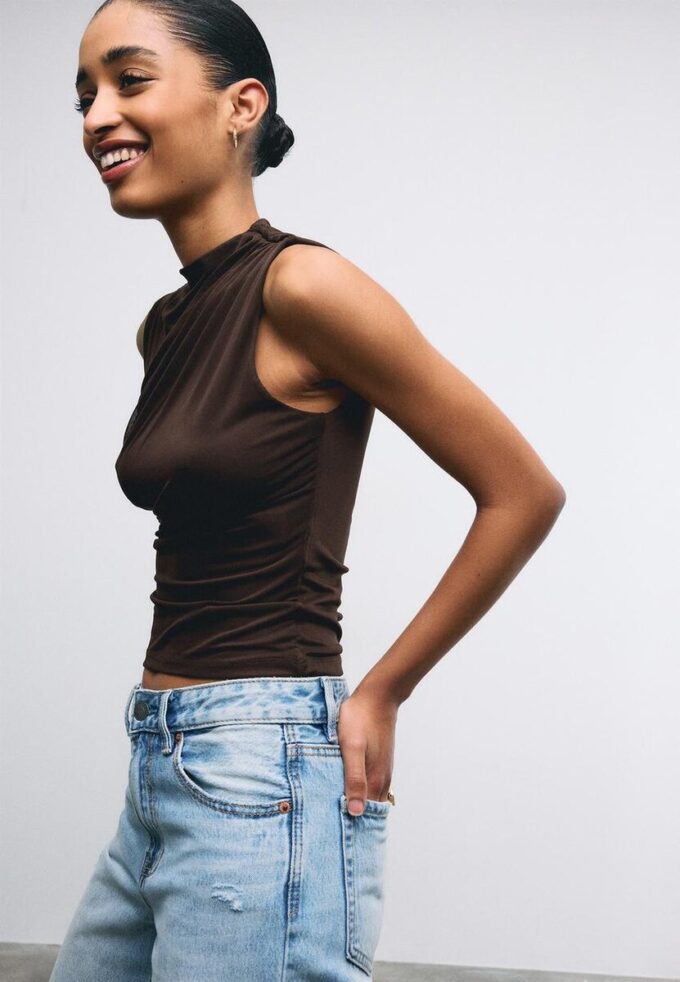 Tričko ze řaseného tylu Tričko ze řaseného tylu