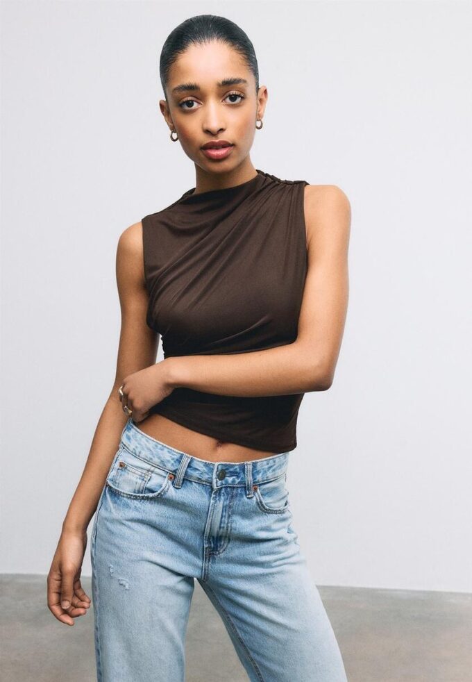 Tričko ze řaseného tylu Tričko ze řaseného tylu