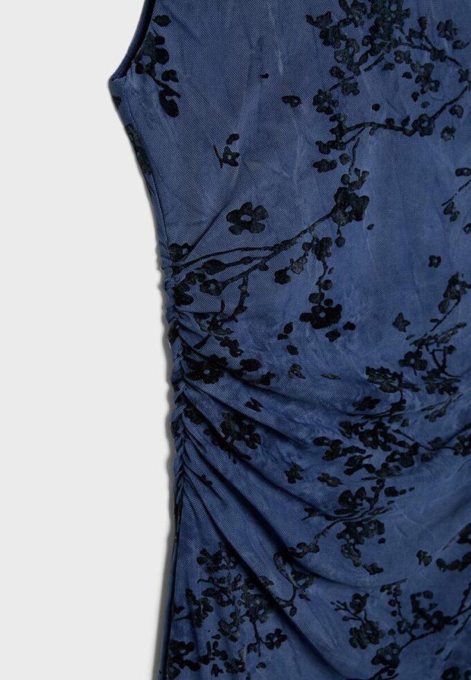 Tylové midi šaty s výstřihem Qipao Tylové midi šaty s výstřihem Qipao