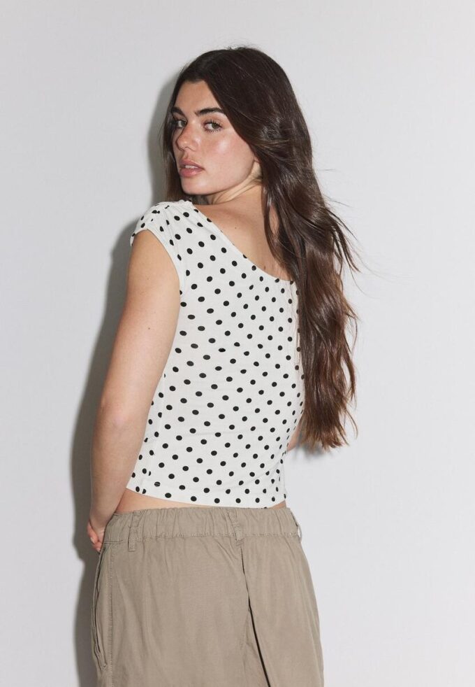 Víceúčelové tílko