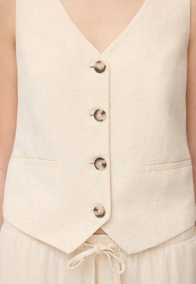 Vesta s lněným vzhledem