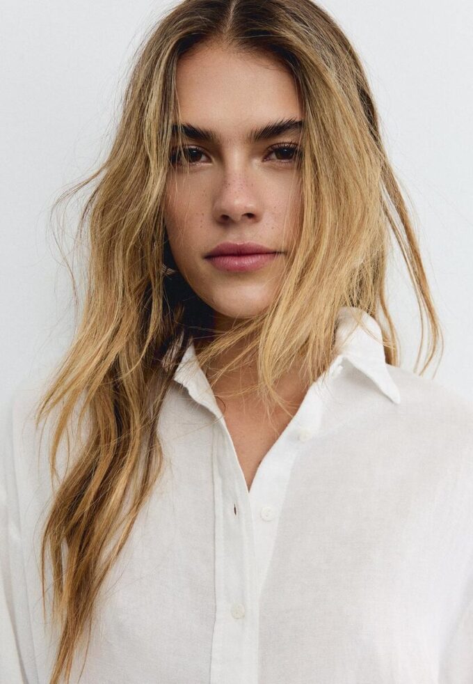 Vlající košile s lněným vzhledem Vlající košile s lněným vzhledem