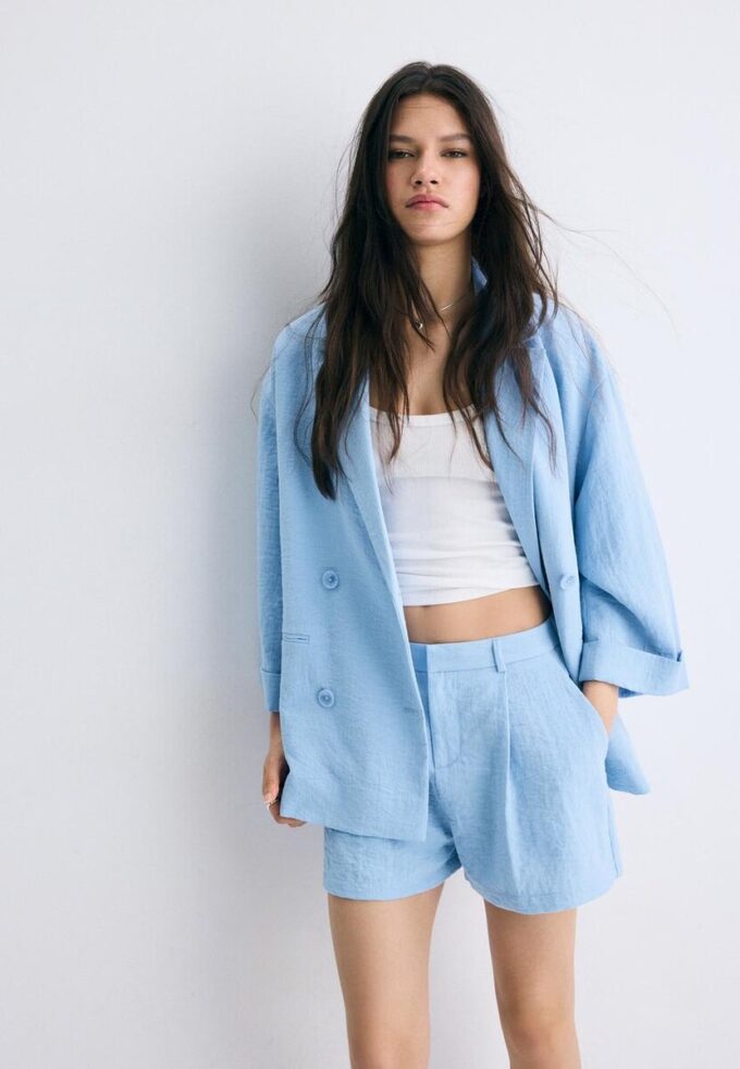 Volný dvouřadový sak