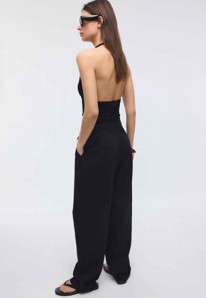 Volné kalhoty s přezkou