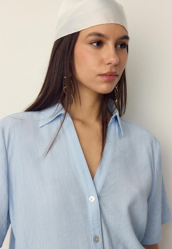 Volná košile s knoflíky