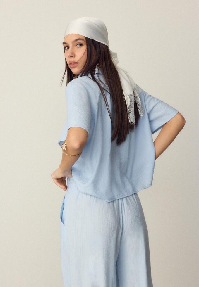 Volná košile s knoflíky