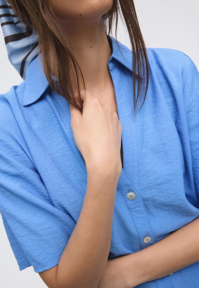 Volná košile s knoflíky