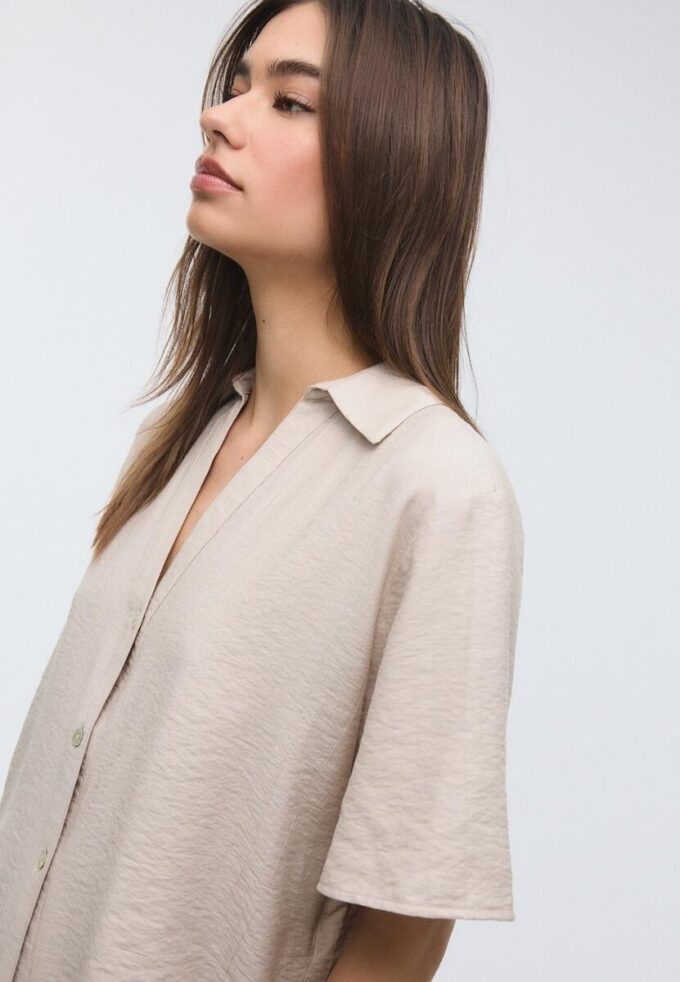 Volná košile s knoflíky