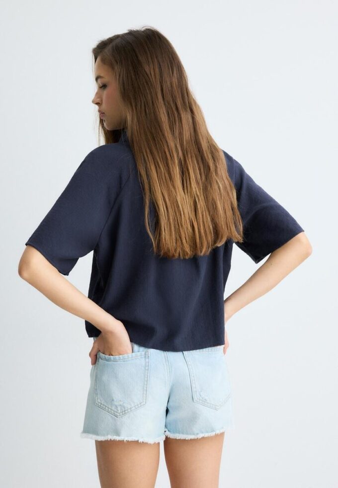 Volná košile s knoflíky