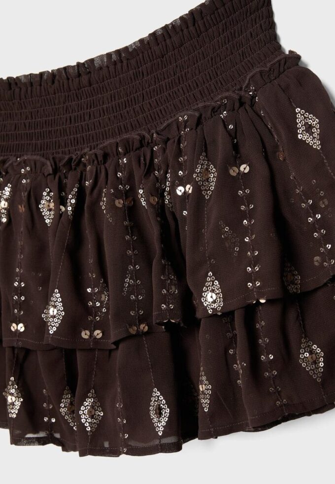 Vyšívaná minisukně