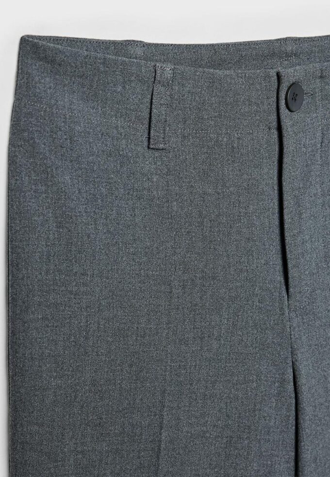 Úzké rovné kalhoty