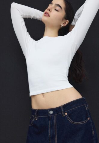 Základní bavlněné tričko s dlouhým rukávem