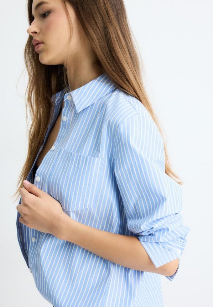 Základní pruhovaná popelínová košile s kapsou