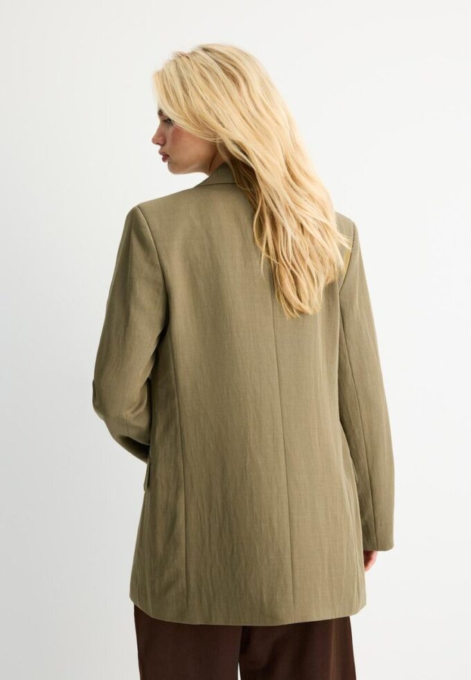 Základní rustikální sako