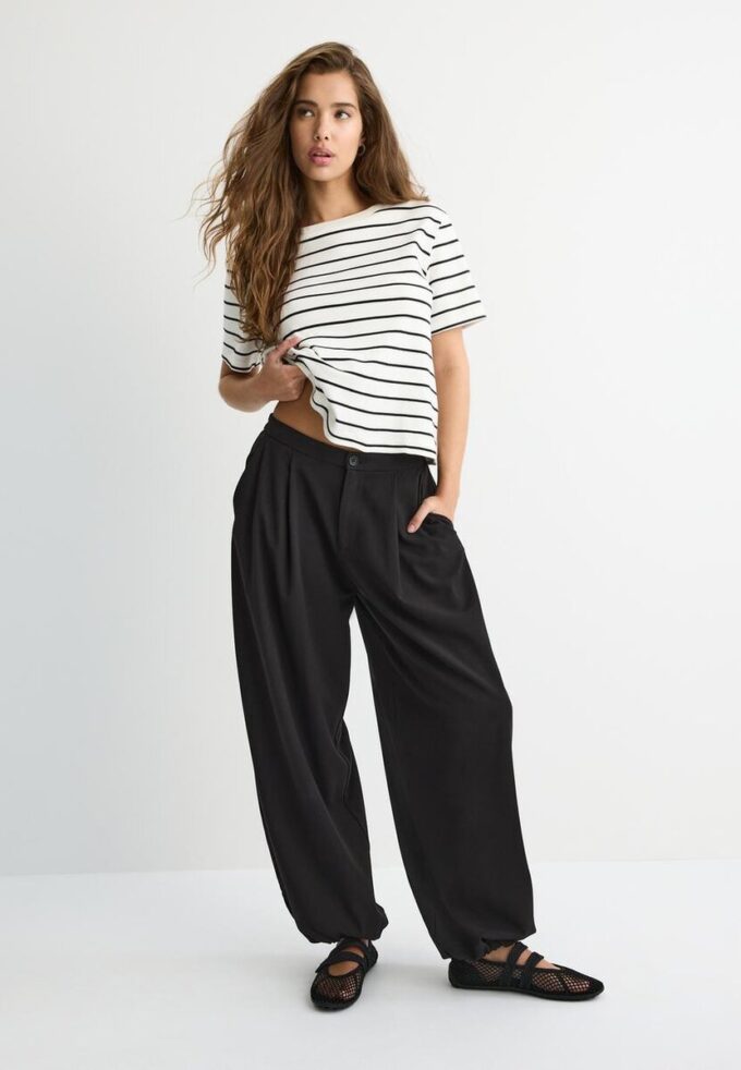 Základní silné pruhované tričko s pravidelným střihem