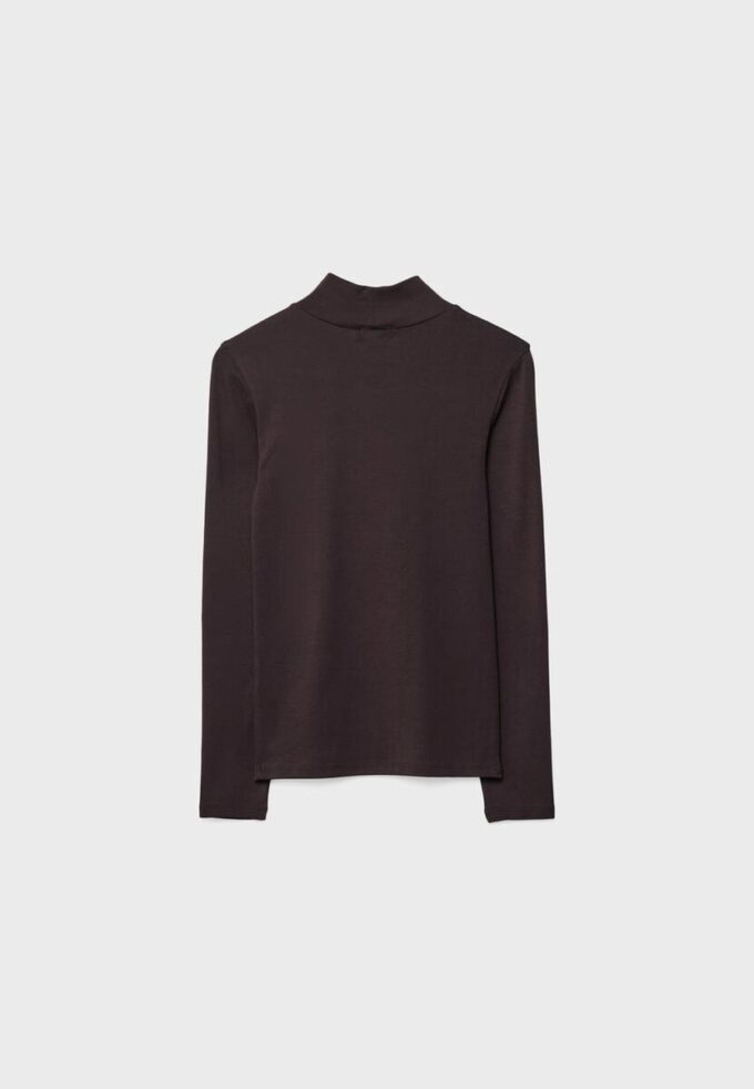 Základní tričko s vysokým výstřihem