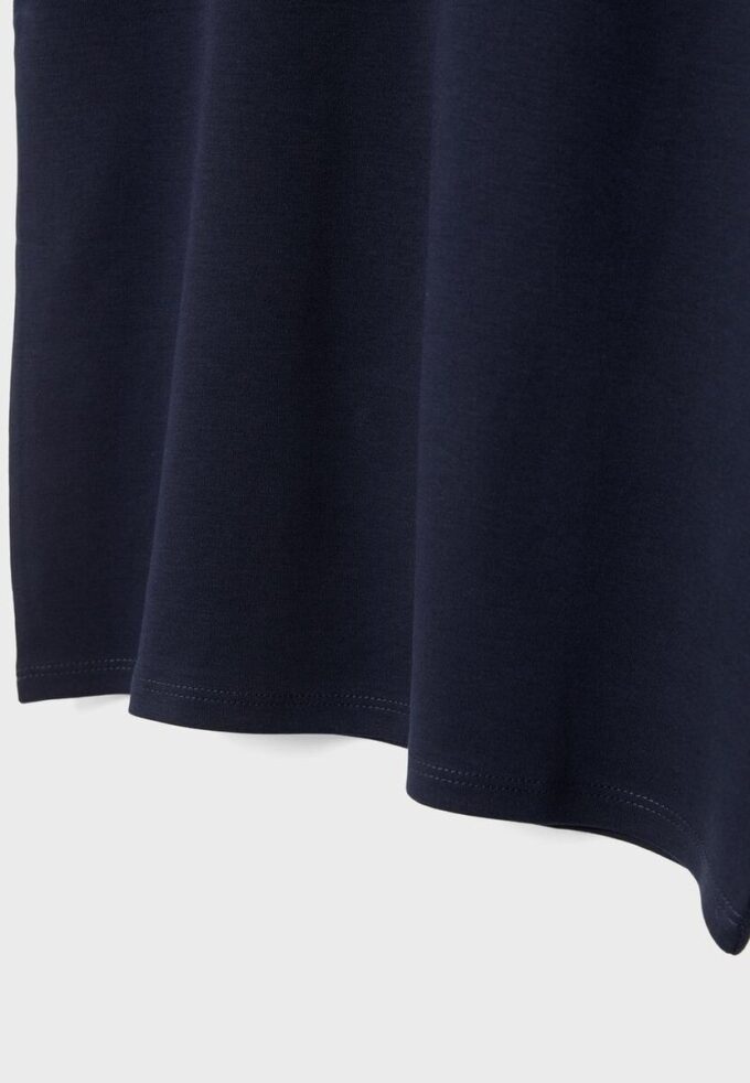 Základní tričko s vyztuženými rameny Základní tričko s vyztuženými rameny