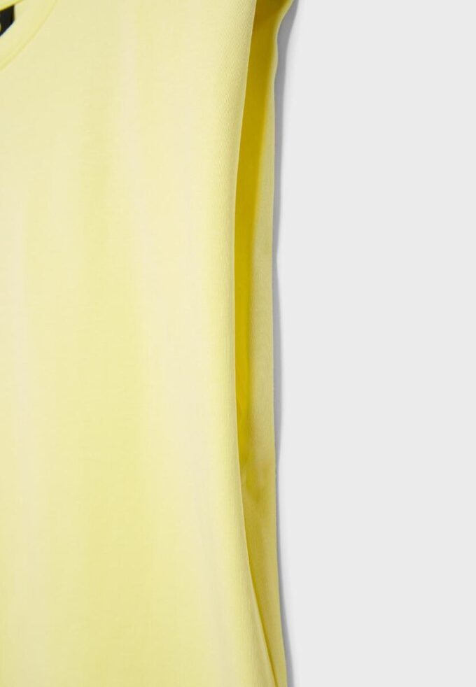 Základní tričko s vyztuženými rameny Základní tričko s vyztuženými rameny